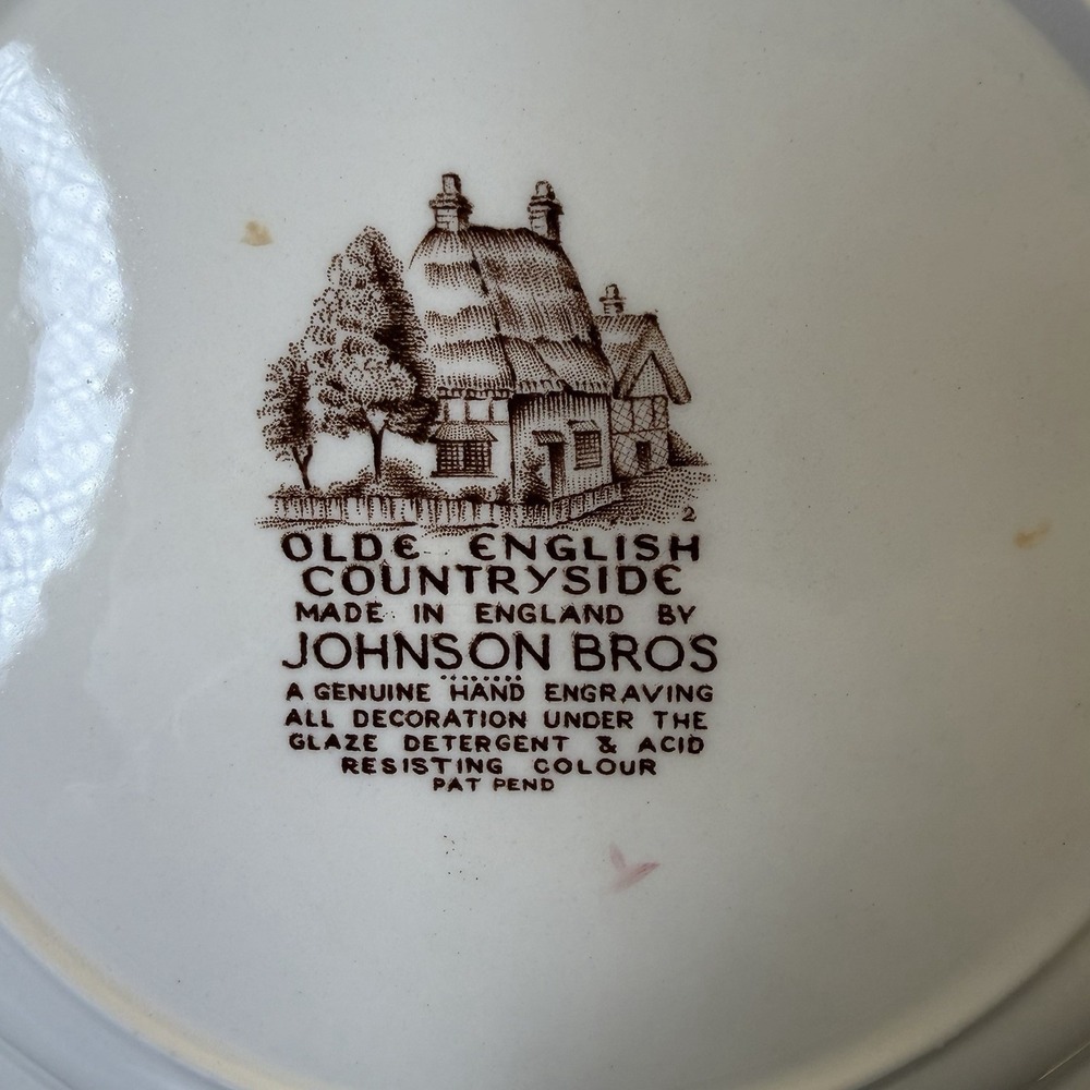 Johnson Bros Olde English Countryside Transferware 10" Dinner Plate EUC - Picture 5 of 6